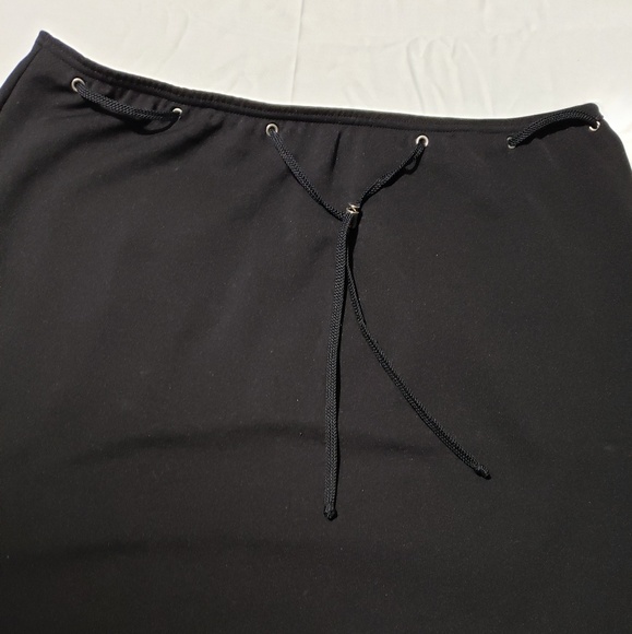 Skirt size xl - Picture 2 of 2